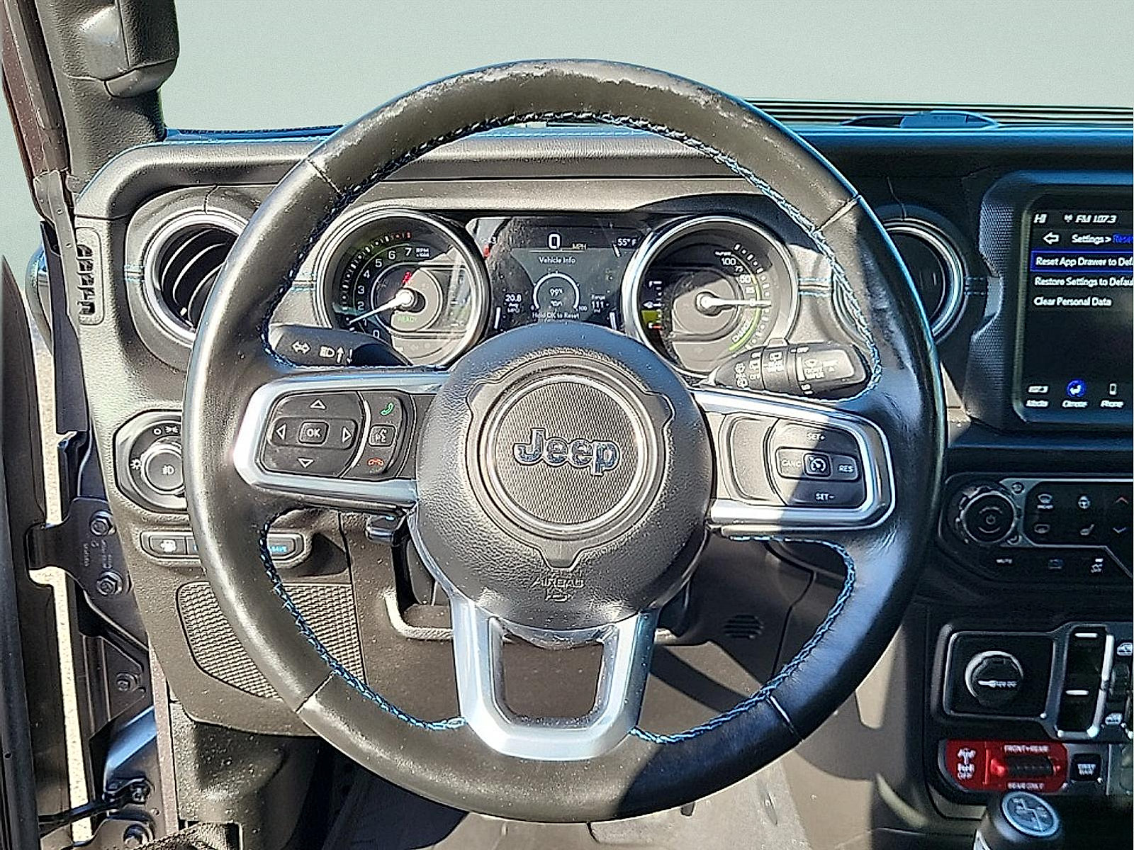Used 2023 Jeep Wrangler Unlimited Rubicon 4xe AWD/4WD image 16