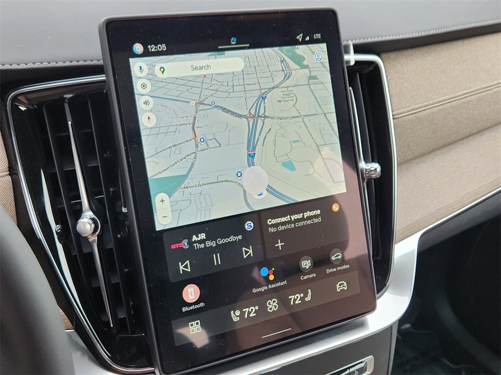 New 2026 Volvo XC90 B6 Plus w/ Protection Package Premier image 11