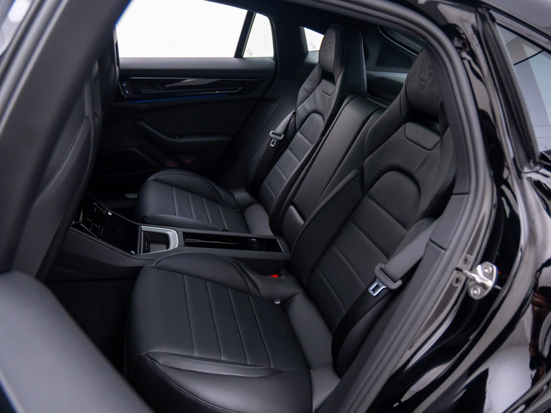 New 2026 Porsche Panamera 4 image 18