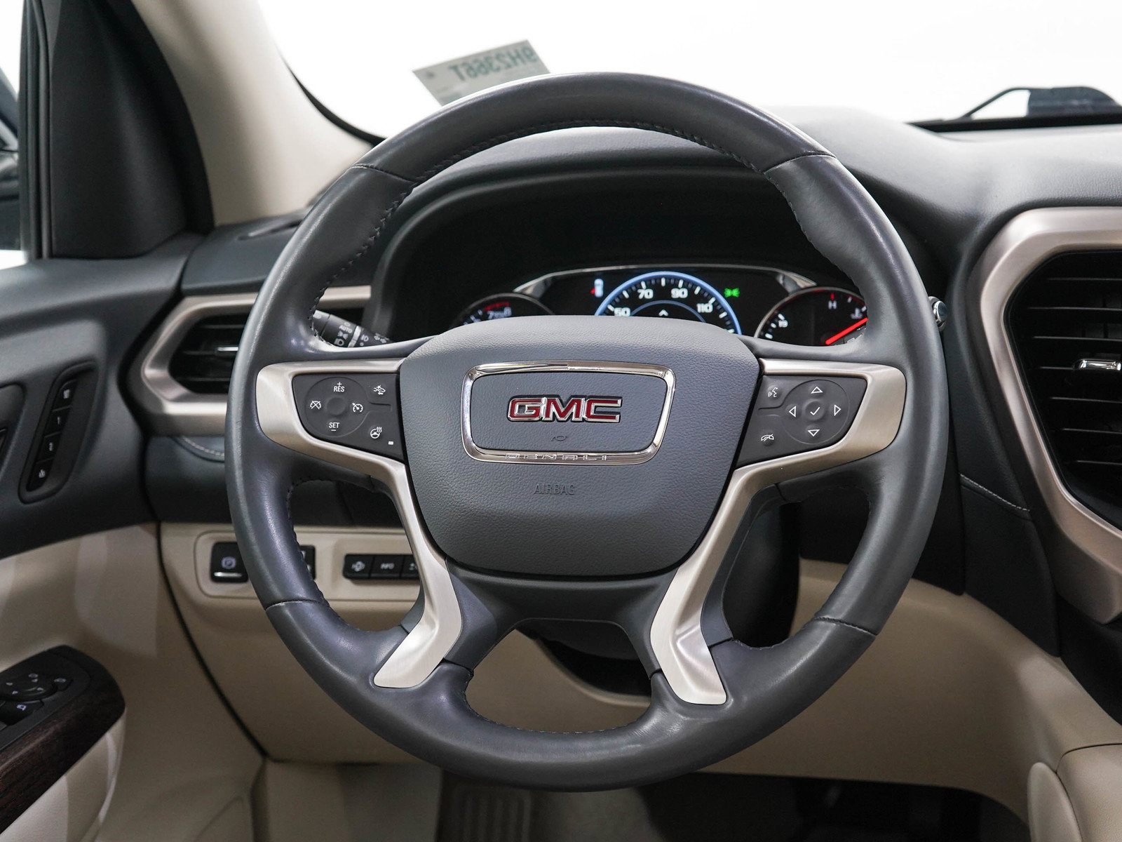 Used 2021 GMC Acadia Denali w/ Denali Ultimate Package AWD/4WD image 19
