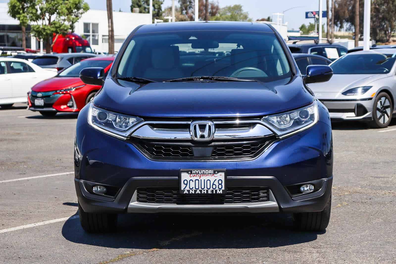Used 2018 Honda CR-V EX image 2