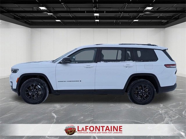 Certified 2024 Jeep Grand Cherokee L Laredo image 2