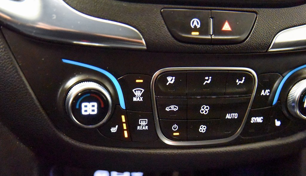 Used 2023 Chevrolet Equinox LT image 21