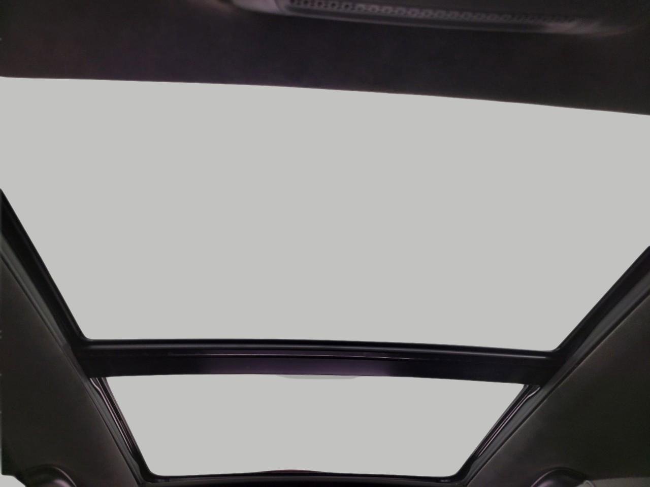 Used 2017 Cadillac XT5 Platinum image 24