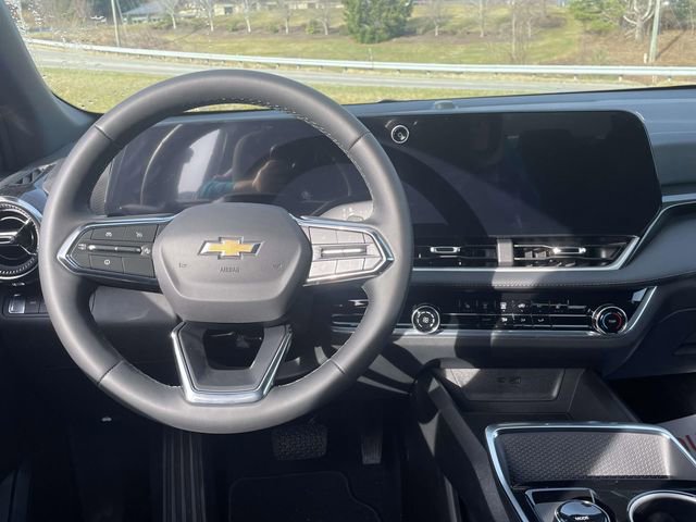 New 2026 Chevrolet Equinox LT w/ Safety and Technology Package image 12