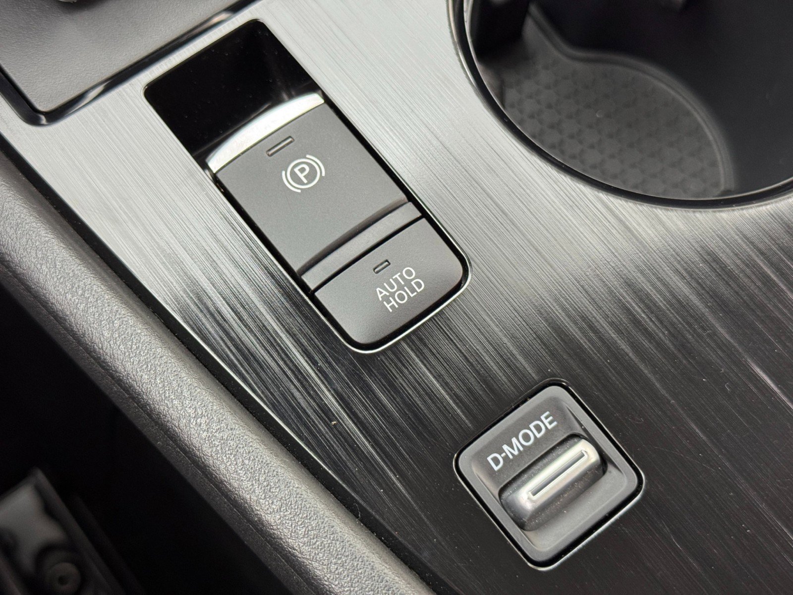 Used 2024 Nissan Rogue SV image 26