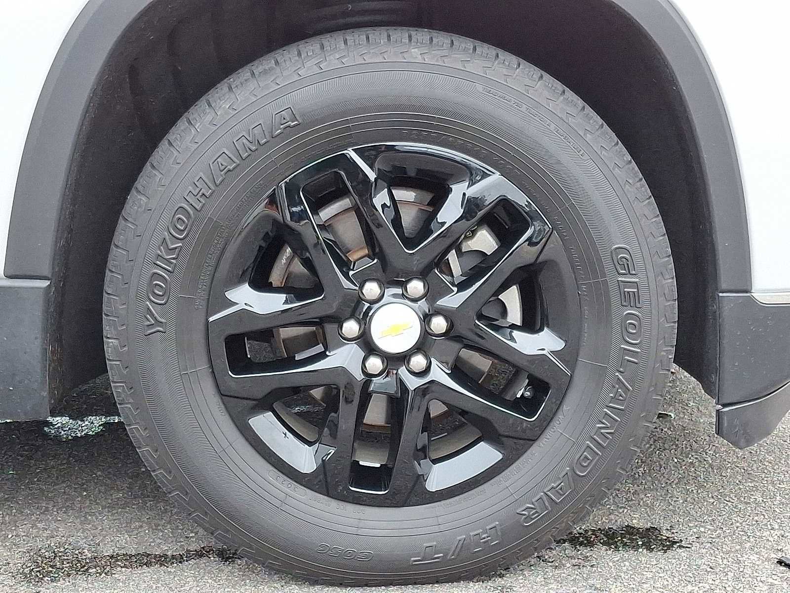 Used 2018 Chevrolet Traverse LT image 38