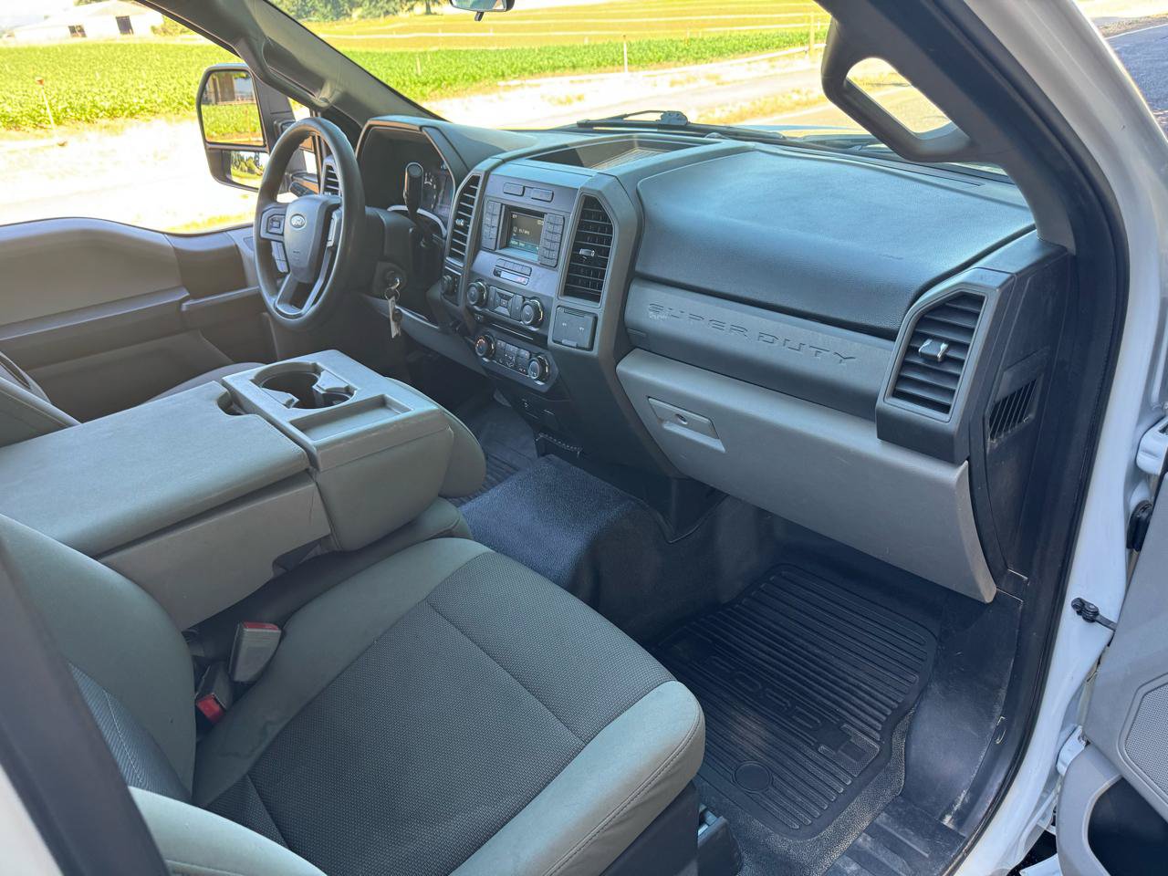 Used 2018 Ford F250 XL w/ STX Appearance Package AWD/4WD image 13
