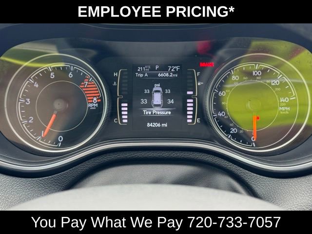 Used 2019 Jeep Cherokee Latitude w/ Cold Weather Group AWD/4WD image 30