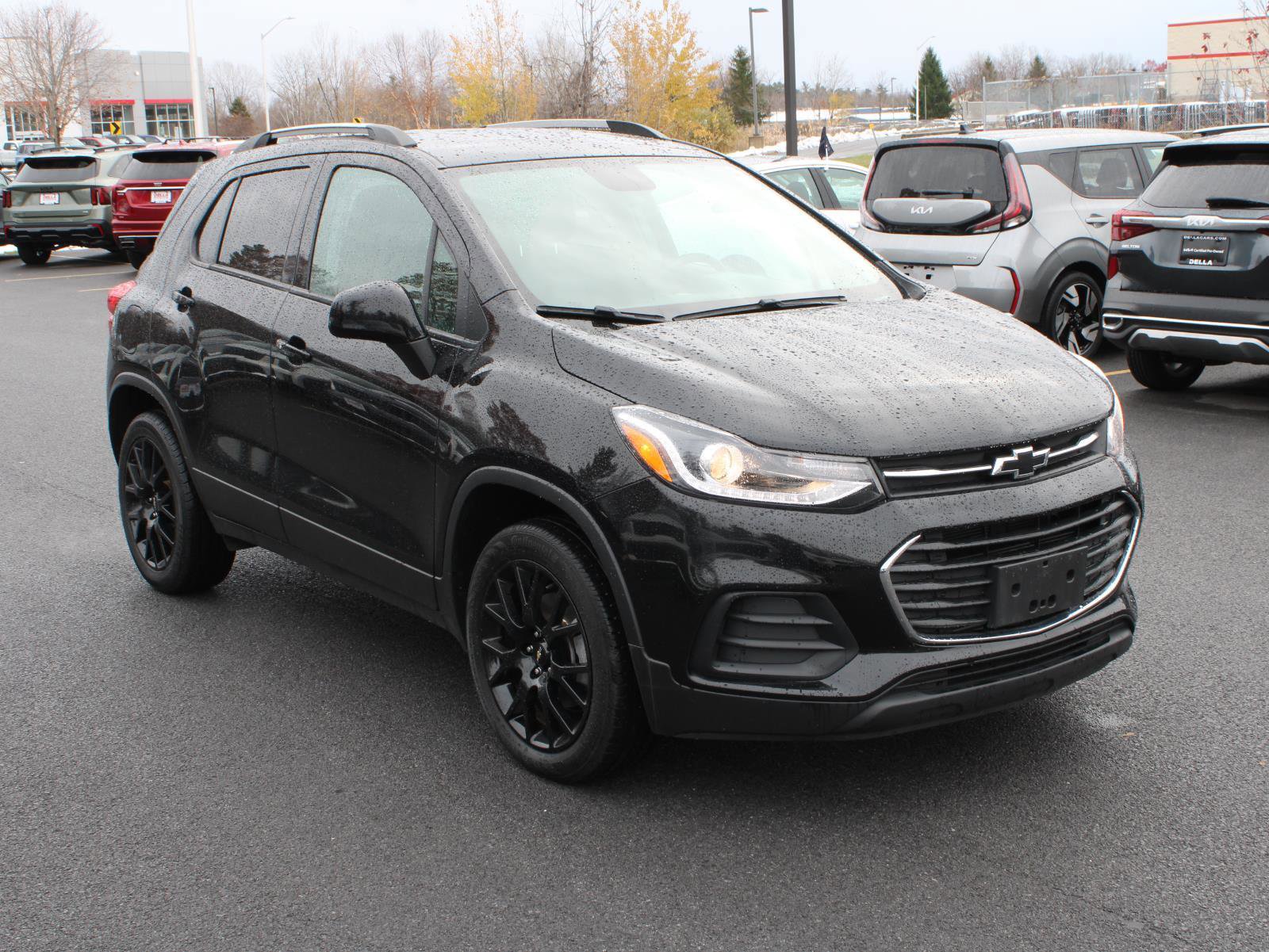 Used 2022 Chevrolet Trax LT w/ Premium Seat Package image 3