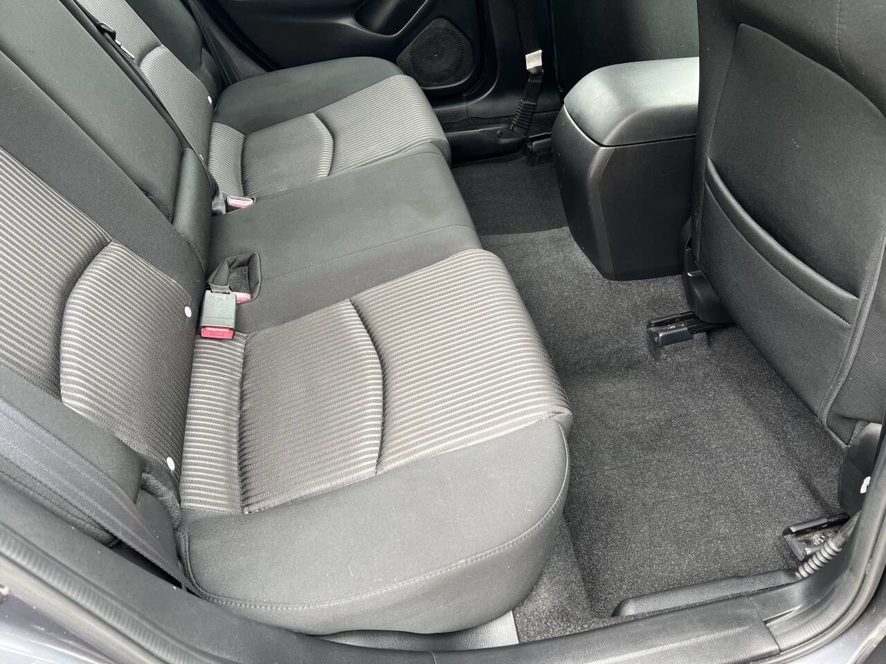 Used 2014 MAZDA MAZDA3 i Touring image 12