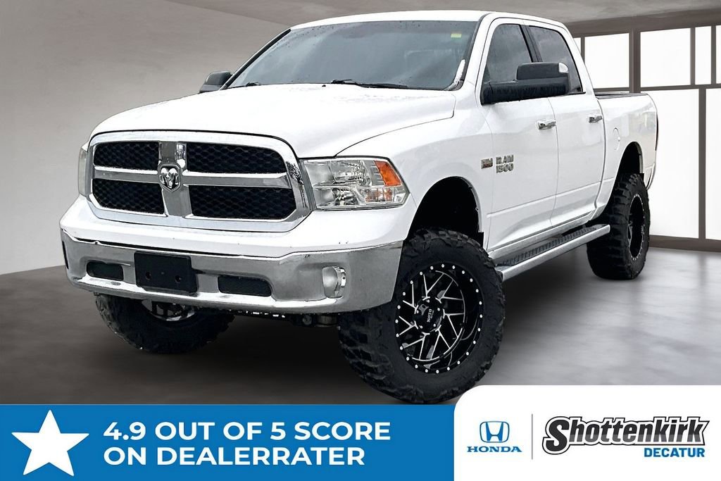 Used 2017 RAM 1500 Classic SLT image 1