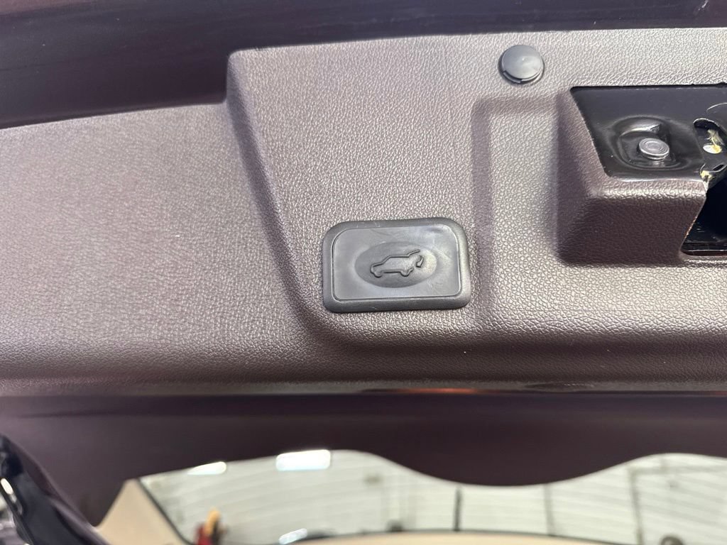 Used 2015 Buick Enclave Leather FWD image 14