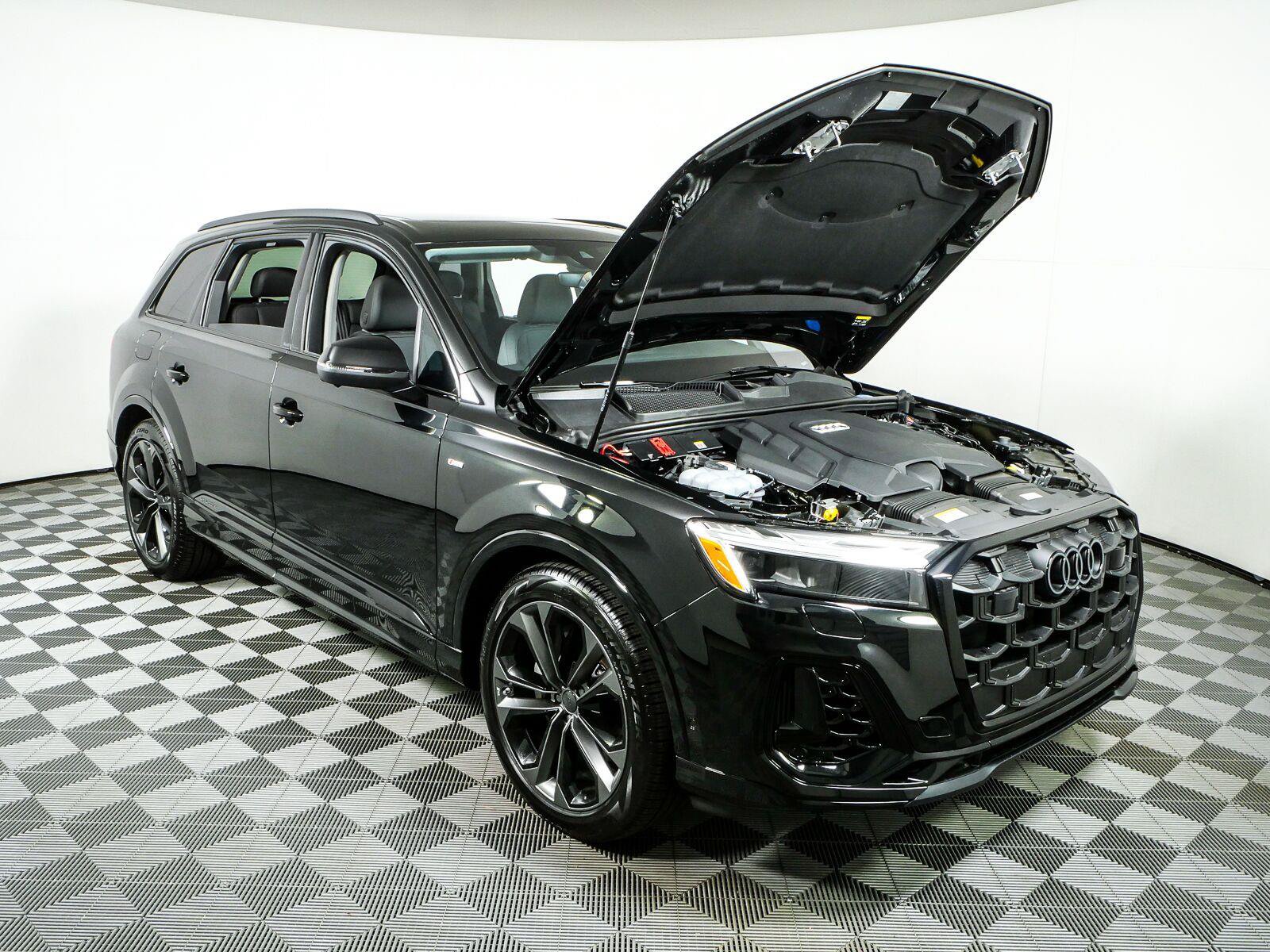 New 2026 Audi Q7 Premium Plus AWD/4WD image 38