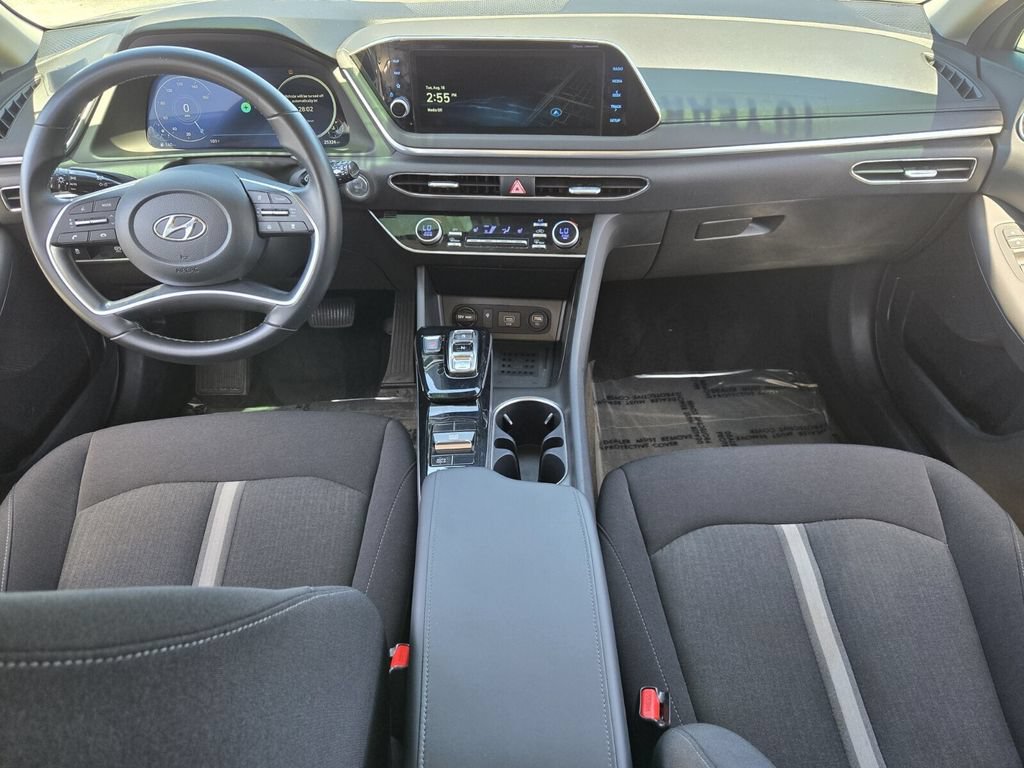 Certified 2023 Hyundai Sonata SEL w/ Convenience Package FWD image 12