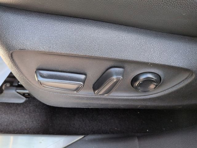 Used 2022 Toyota Highlander Platinum image 17