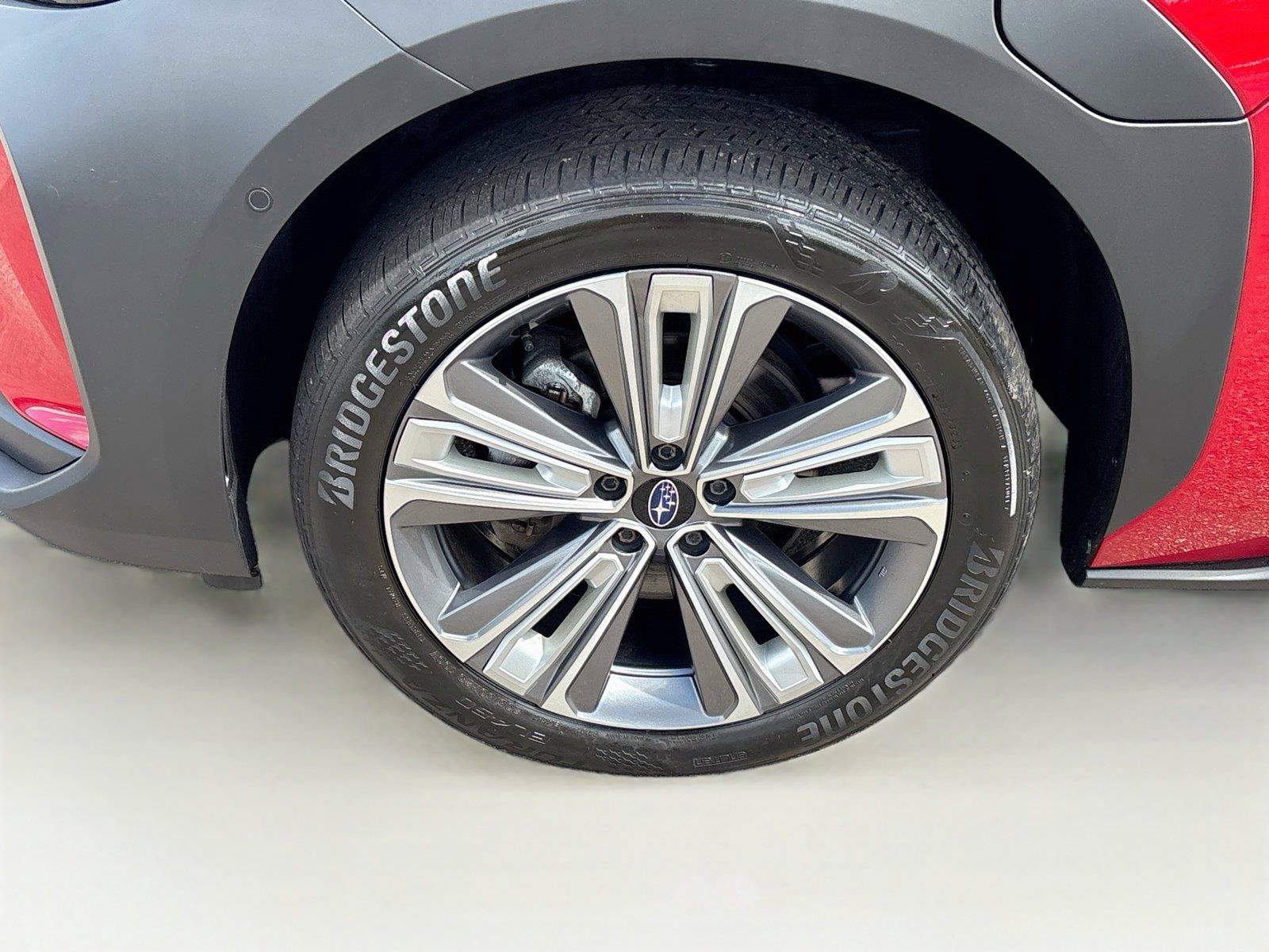 Used 2023 Subaru Solterra AWD image 31