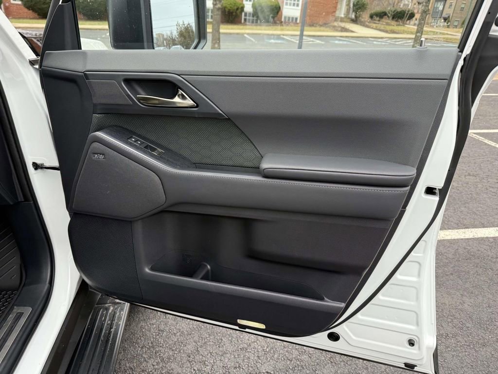 Used 2025 Lexus GX 550 Overtrail+ w/ Mark Levinson an image 15