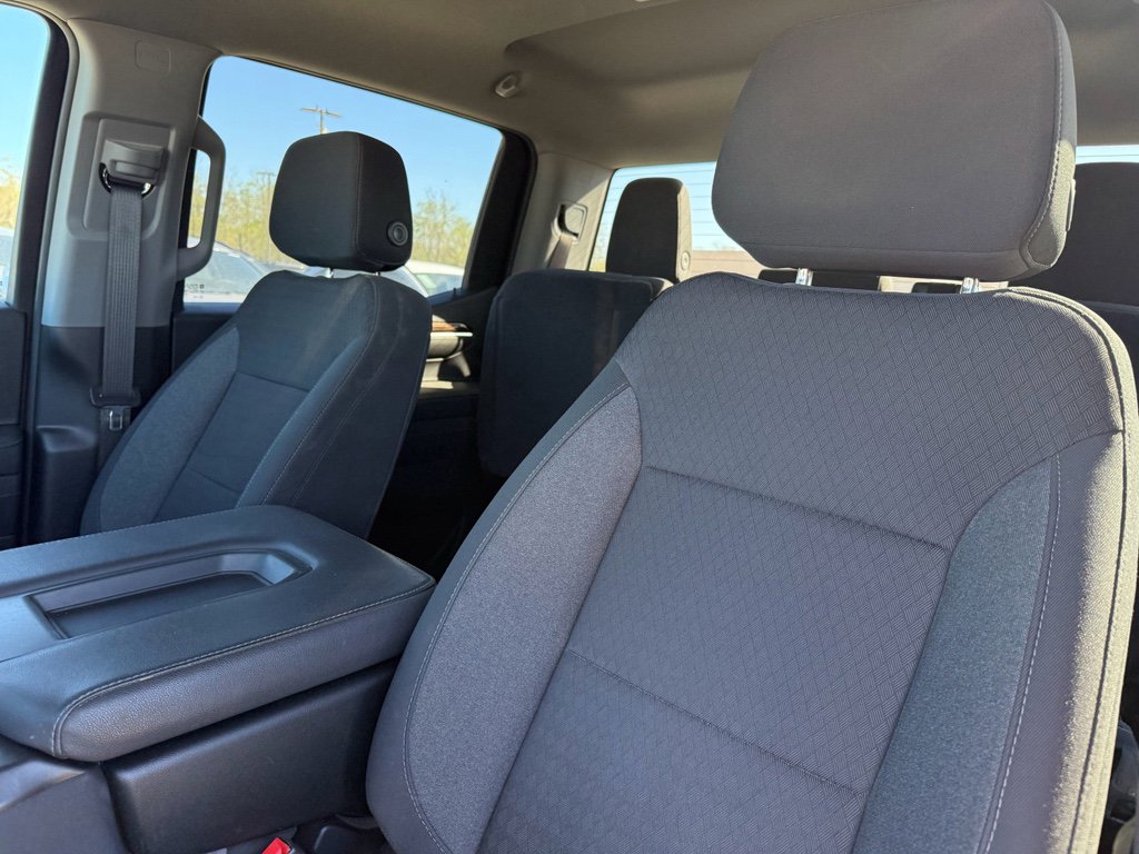 Used 2024 GMC Sierra 1500 SLE image 11