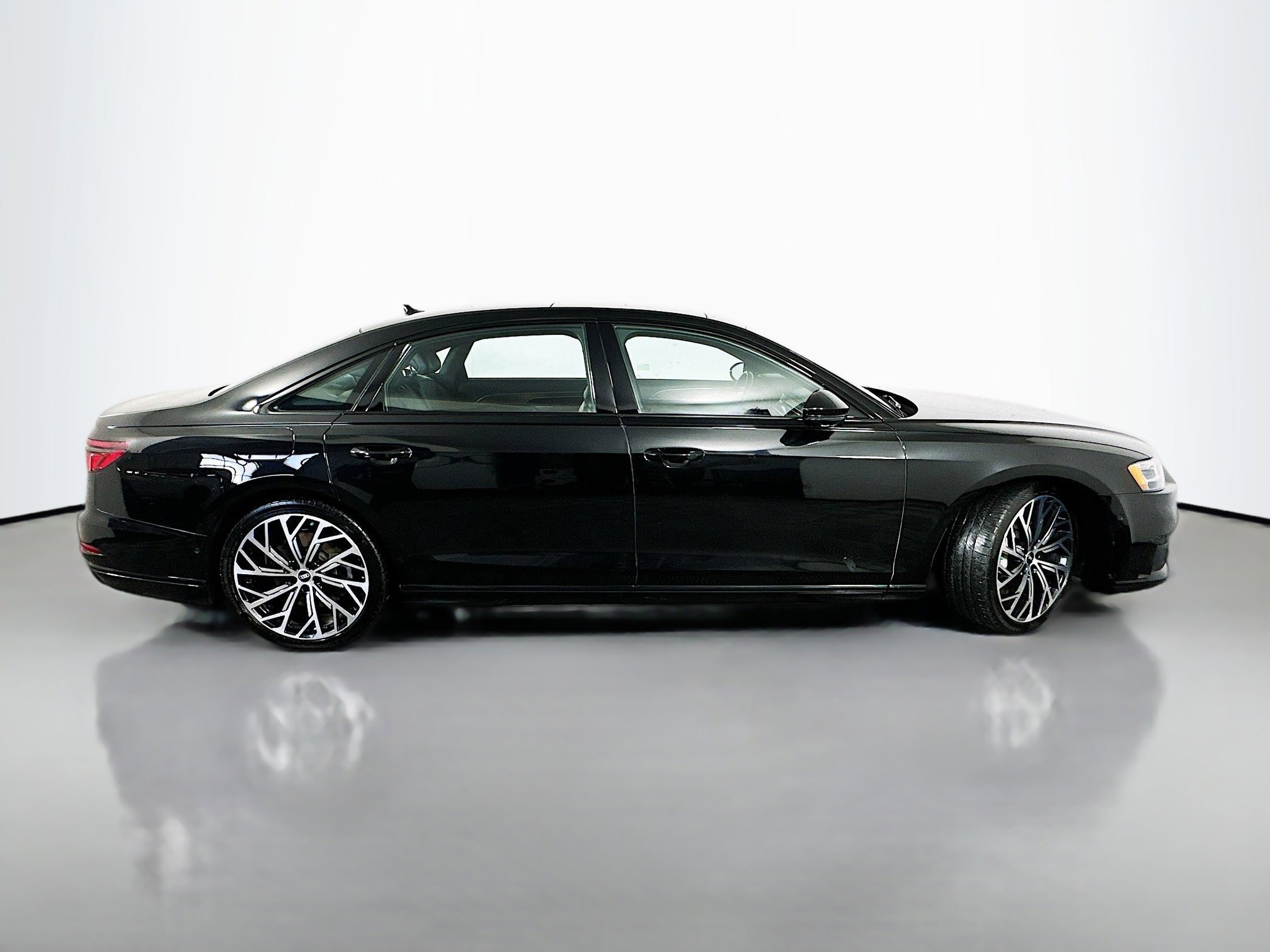 Used 2021 Audi A8 L 3.0T w/ Executive Plus Package AWD/4WD image 8