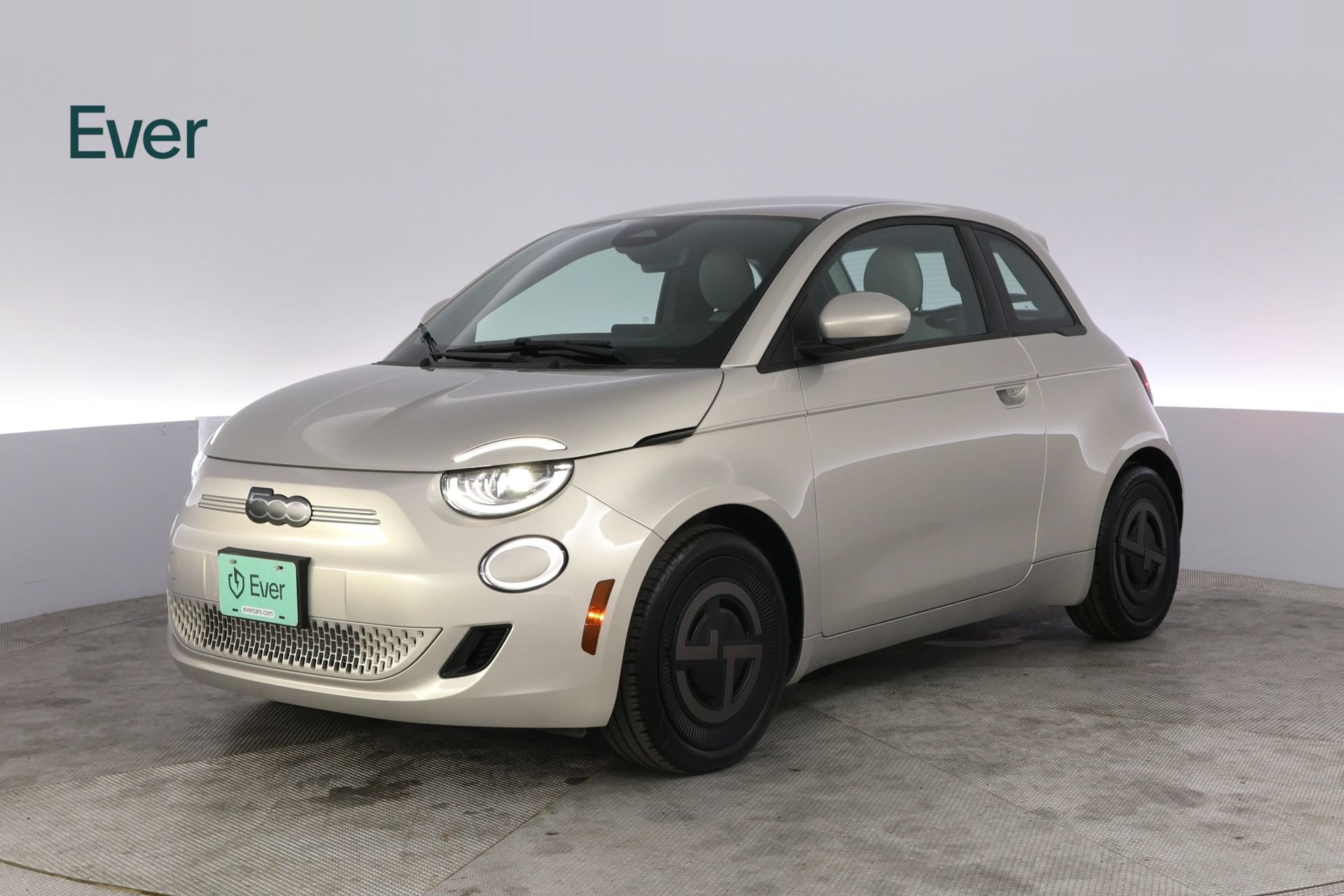 Used 2025 FIAT 500 e FWD image 2