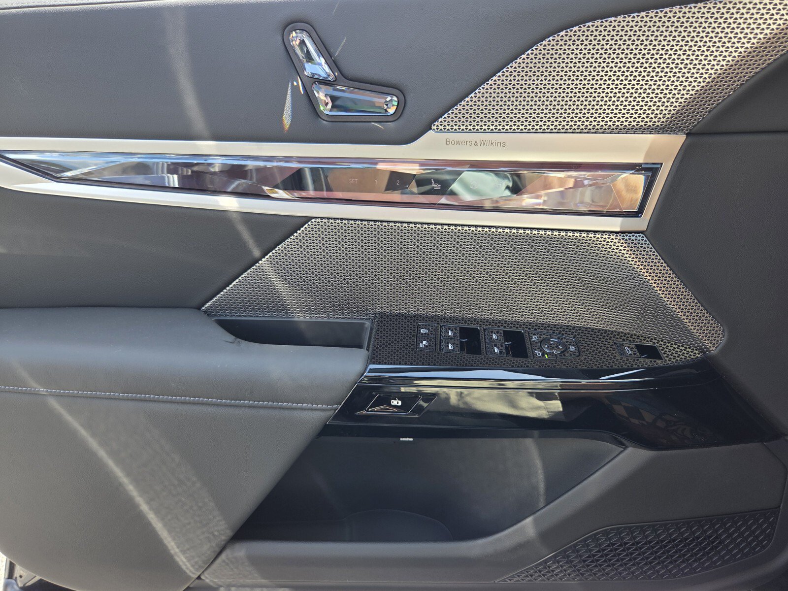 New 2026 BMW 740i RWD image 21