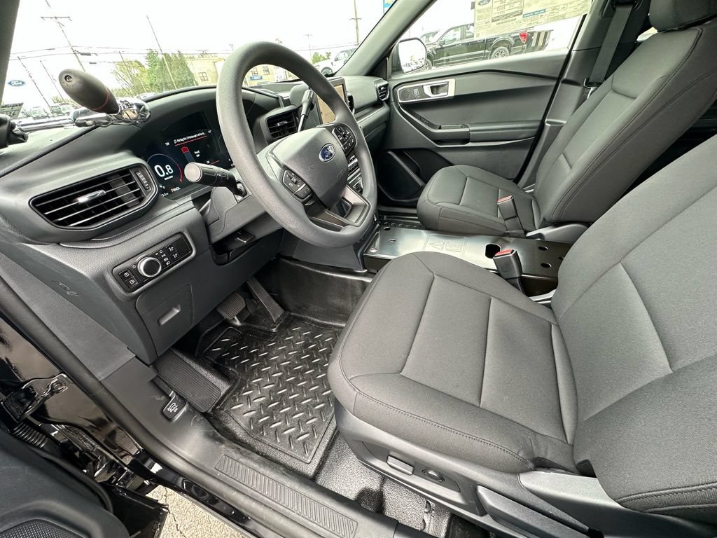 New 2025 Ford Explorer 4WD Police Interceptor image 13
