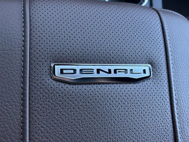 New 2026 GMC Sierra 2500 Denali w/ Denali Reserve Package image 45