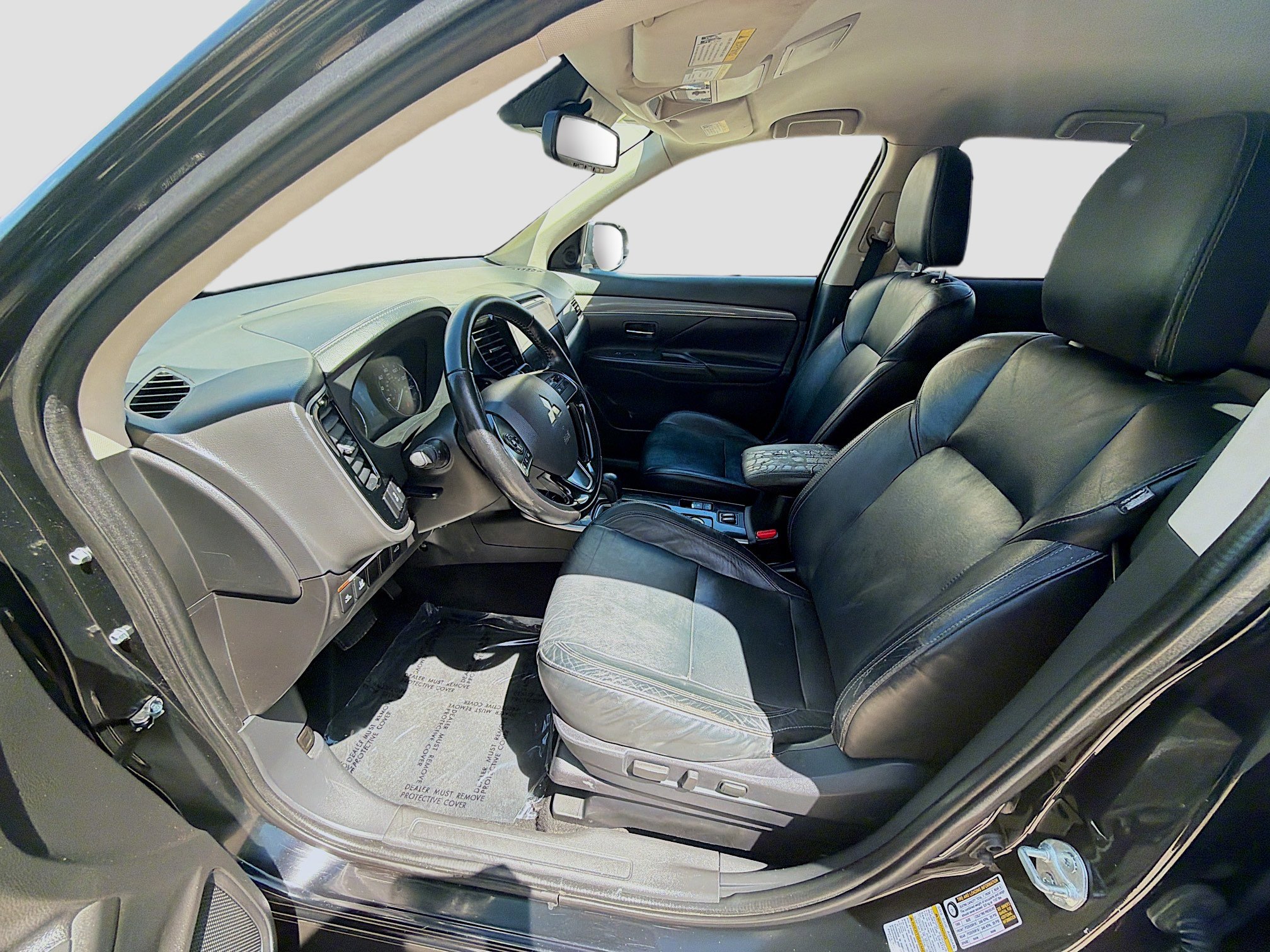 Used 2020 Mitsubishi Outlander SEL AWD/4WD image 18