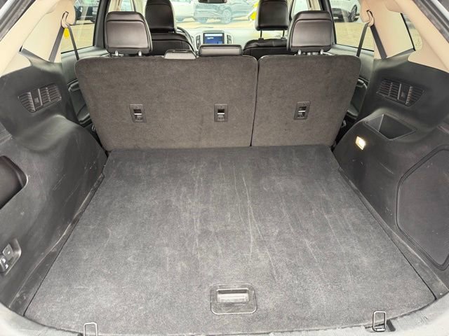 Used 2024 Ford Edge Titanium AWD/4WD image 9