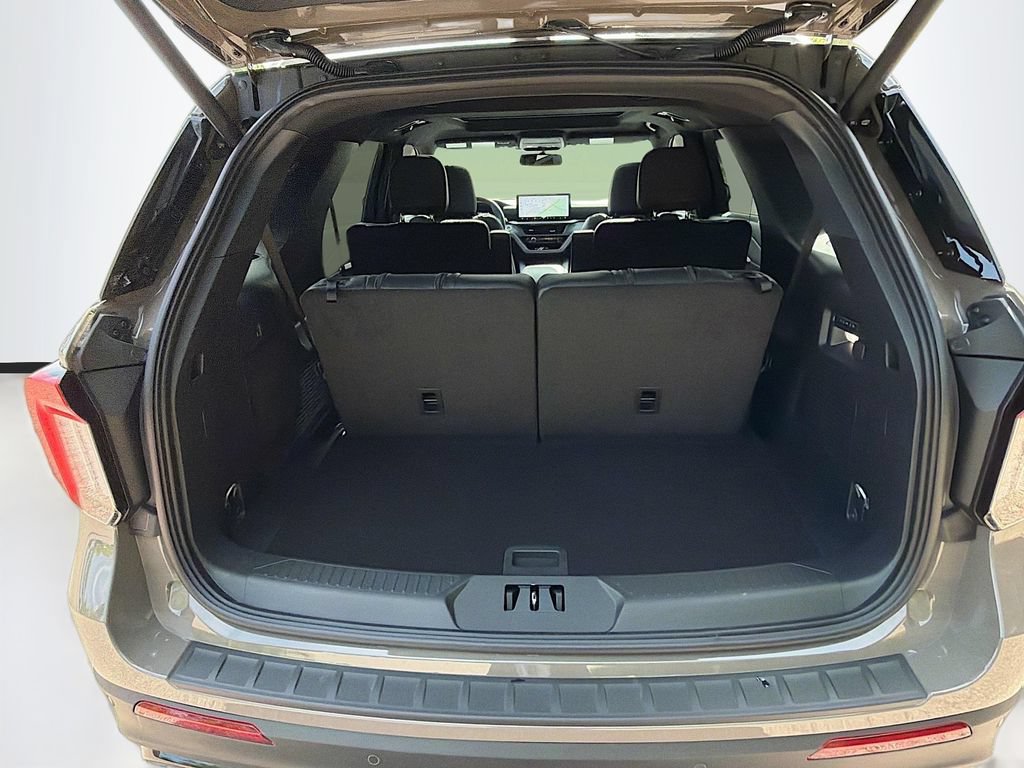 New 2026 Ford Explorer ST w/ Sun And Sound Package AWD/4WD image 30