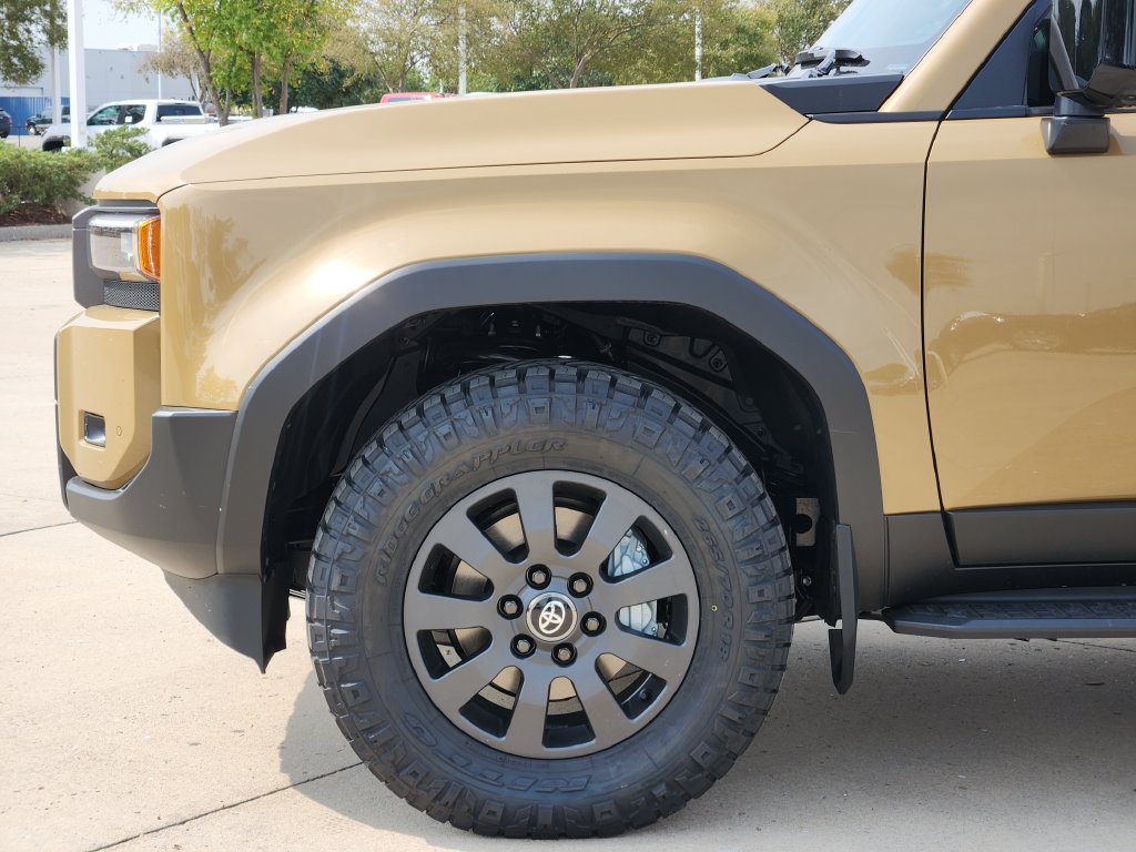 New 2027 Toyota Land Cruiser w/ Premium Package AWD/4WD image 9