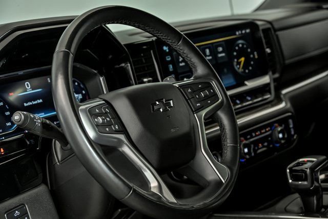 Used 2023 Chevrolet Silverado 1500 RST w/ Z71 Off-Road Package image 13