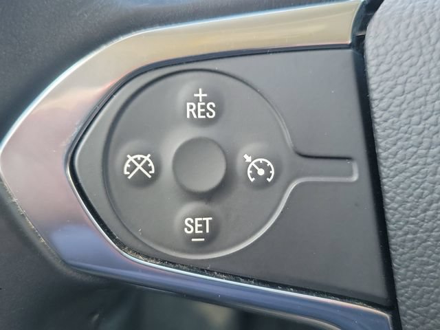 Used 2018 Chevrolet Traverse LT FWD image 21