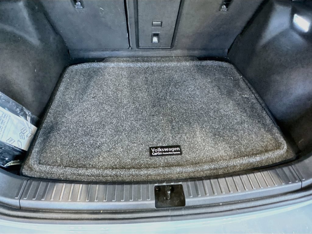 Certified 2025 Volkswagen Taos SE AWD/4WD image 27
