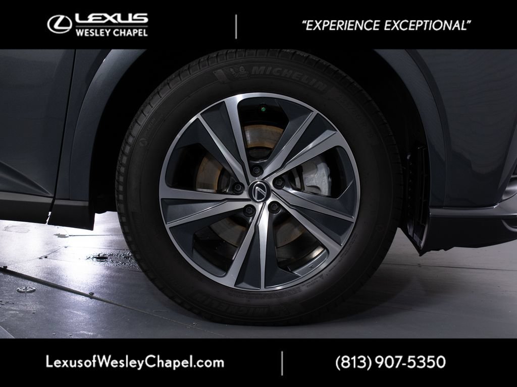 Used 2025 Lexus RX 350h w/ Accessory Package AWD/4WD image 3