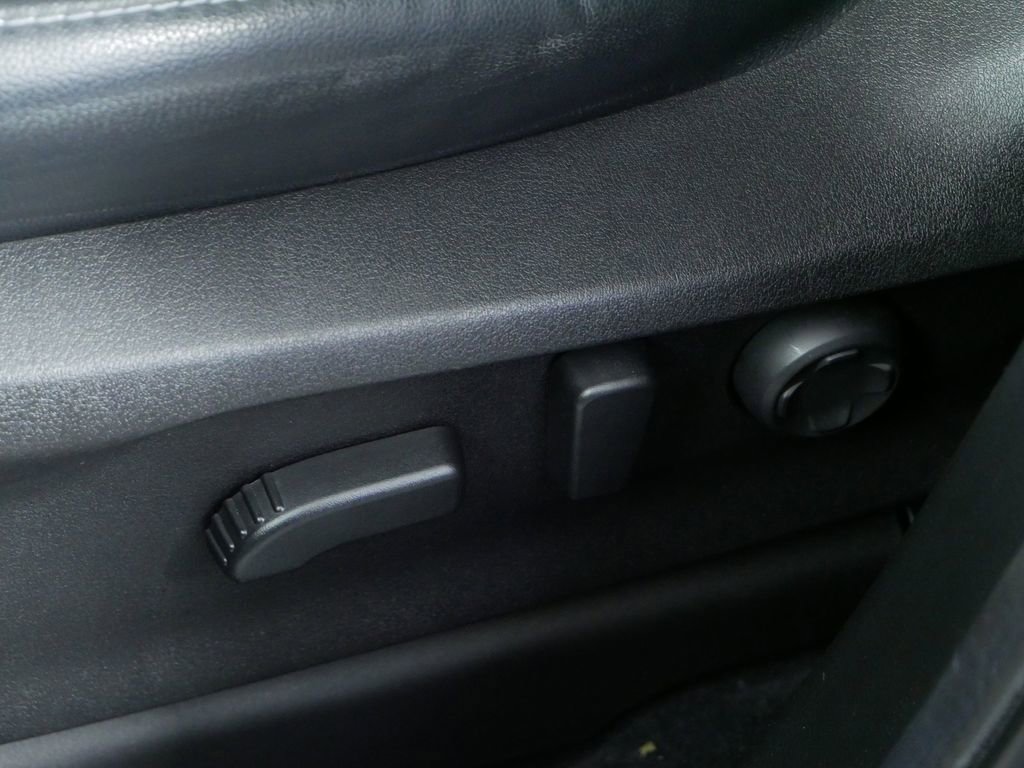 Used 2024 Subaru Ascent Touring image 22