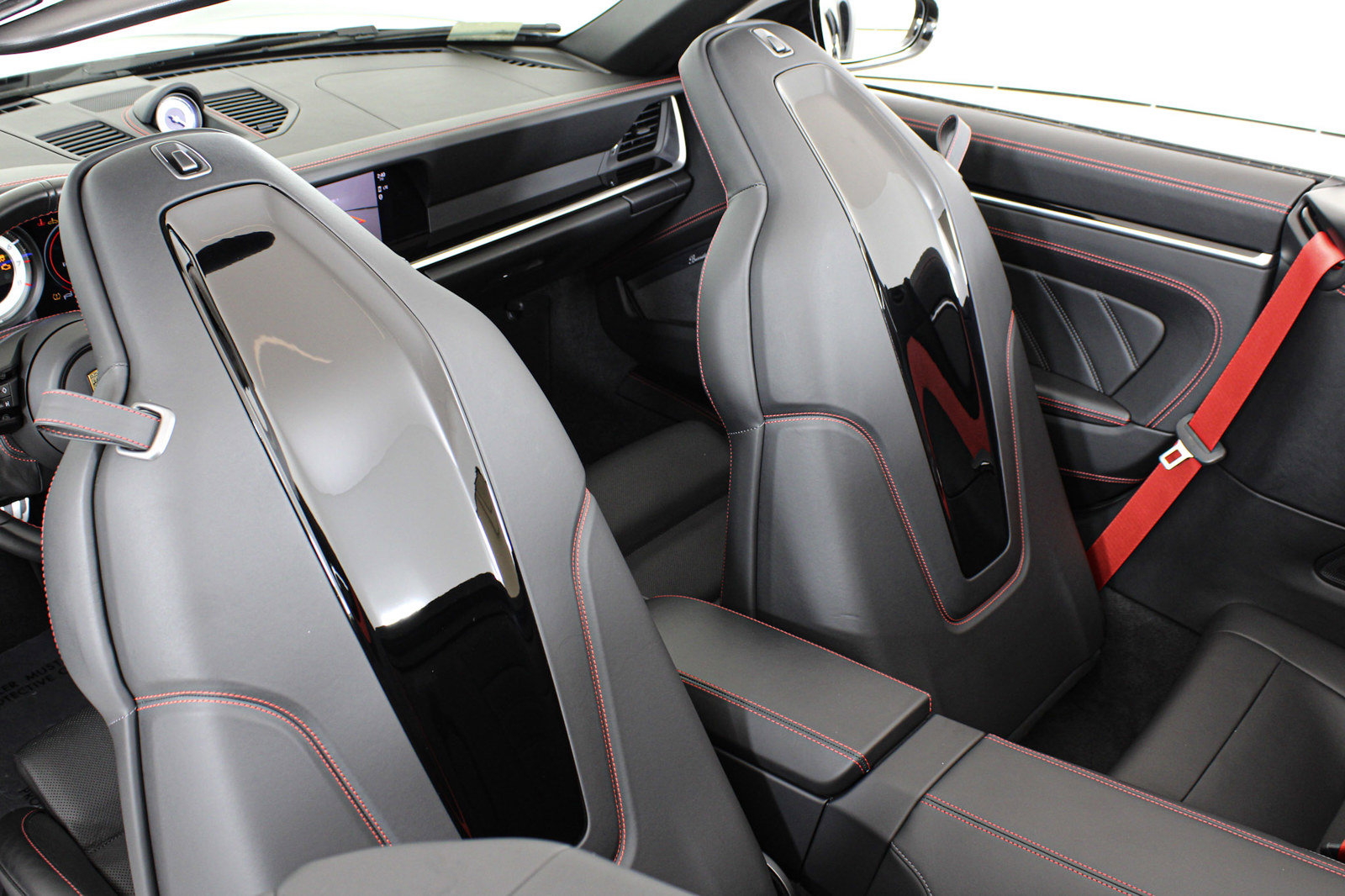 Used 2024 Porsche 911 Turbo S AWD/4WD image 48
