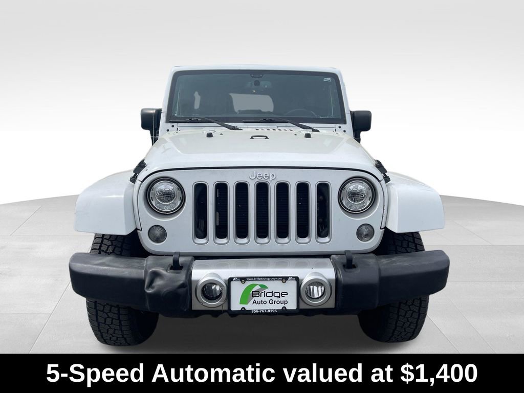 Used 2017 Jeep Wrangler Unlimited Sahara w/ Connectivity Group AWD/4WD video 2