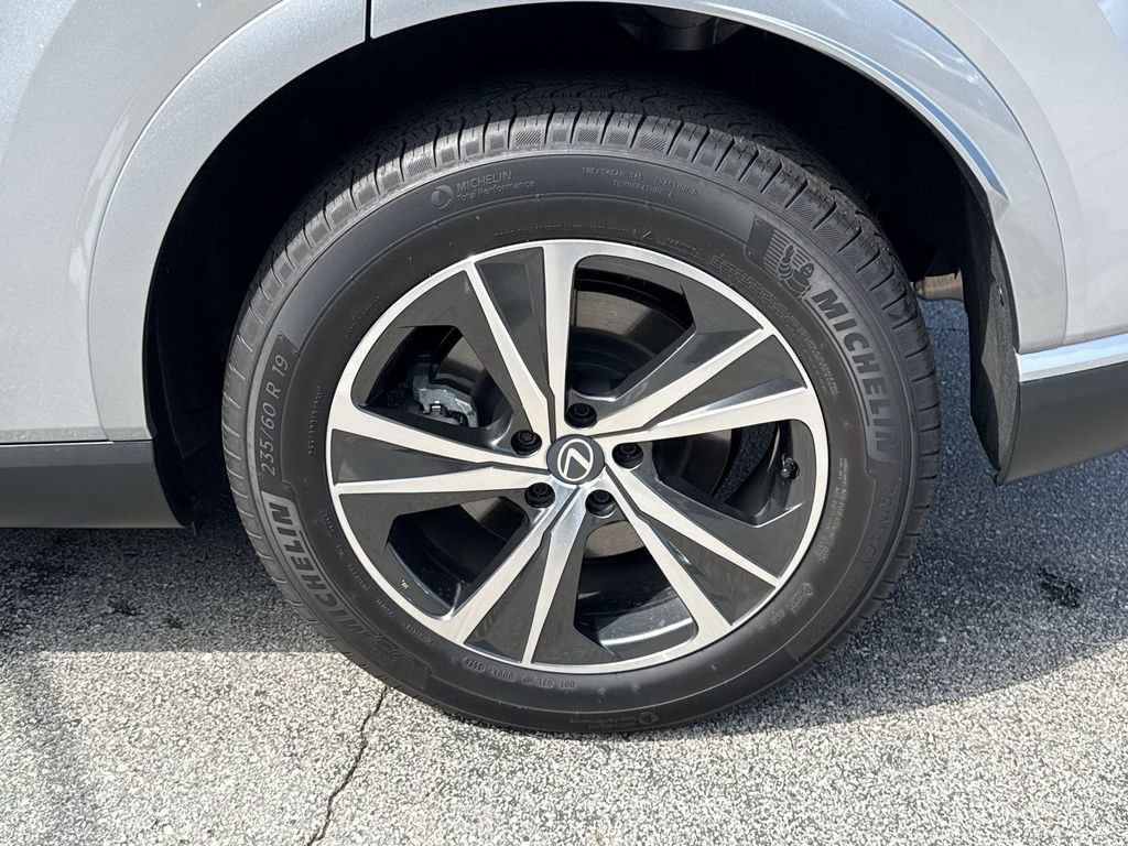 Used 2026 Lexus RX 350 FWD w/ Accessory Package (Z1) image 31