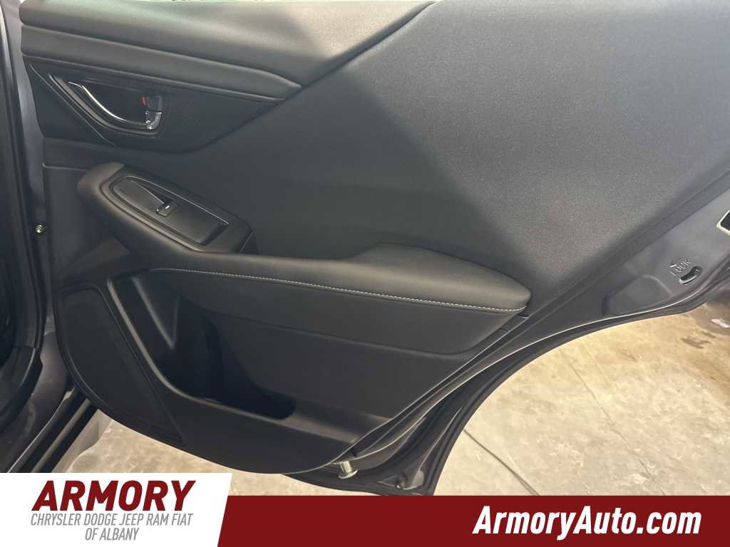 Used 2022 Subaru Outback Premium image 30