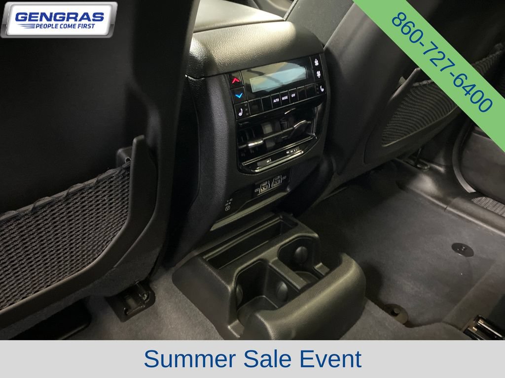 Used 2023 Jeep Grand Cherokee L Limited AWD/4WD image 30