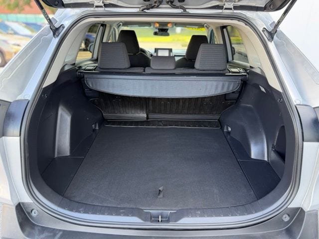 Used 2019 Toyota RAV4 LE w/ All Weather Liner Package AWD/4WD image 22