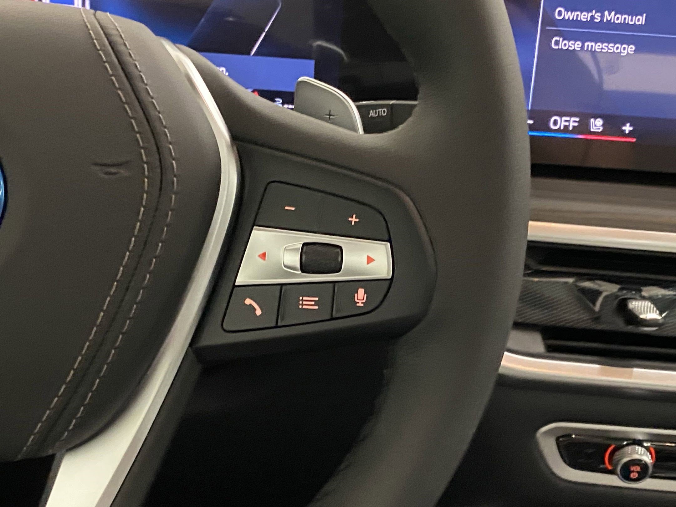 Used 2026 BMW X5 xDrive50e w/ Climate Comfort Package image 30