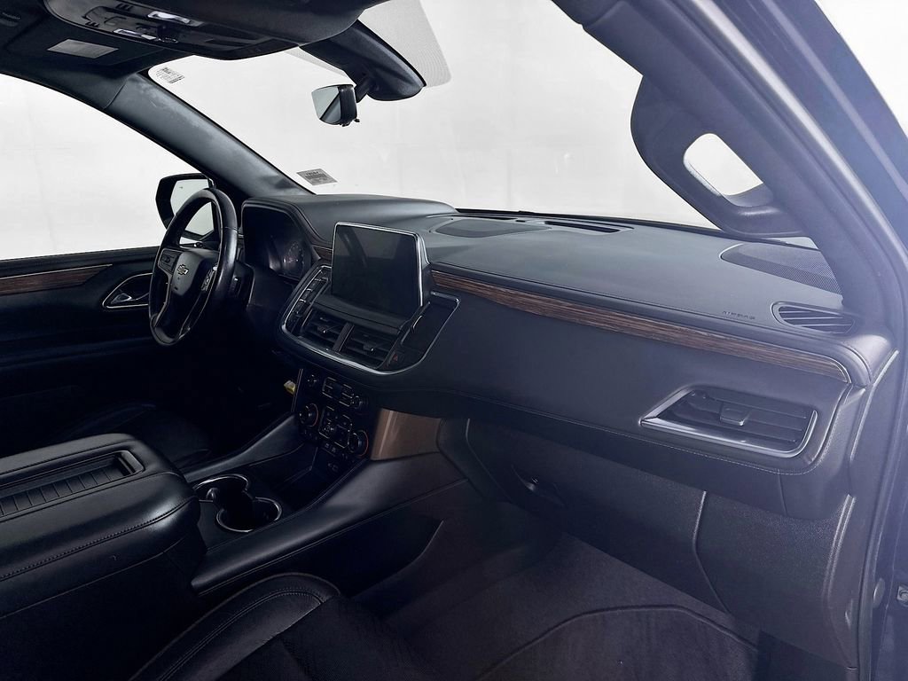 Used 2021 Chevrolet Suburban High Country w/ Premium Package image 32