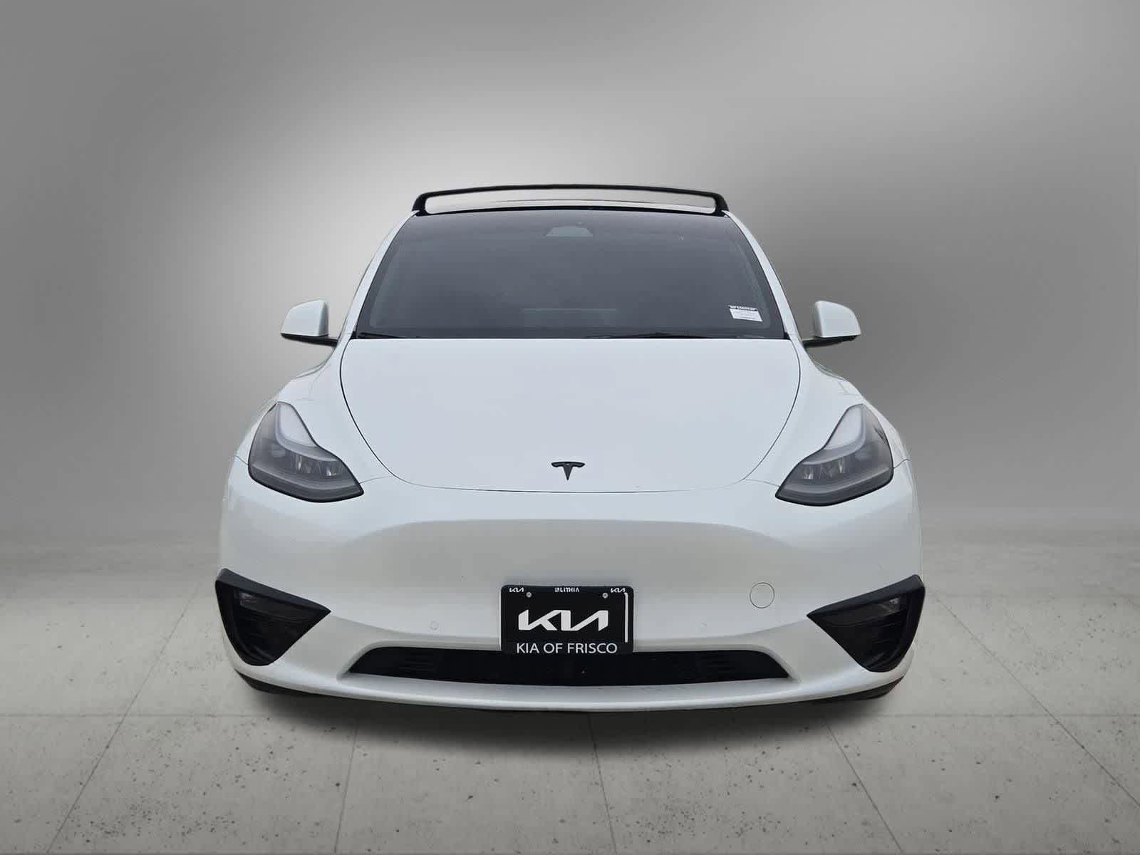 Used 2022 Tesla Model Y Performance AWD/4WD image 9