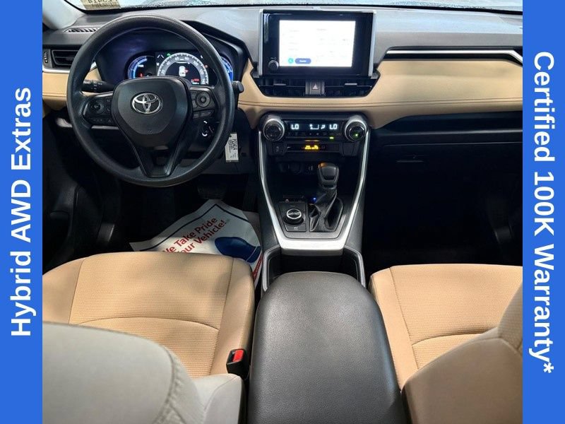Used 2025 Toyota RAV4 LE AWD/4WD image 12