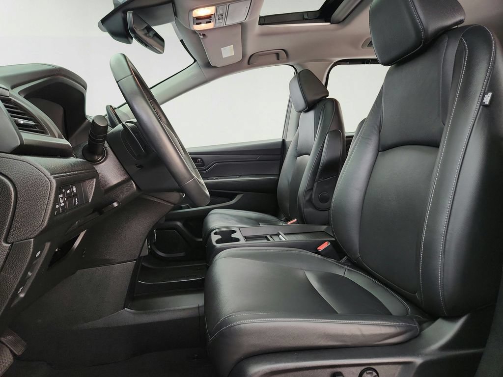 Used 2023 Honda Odyssey EX-L image 9