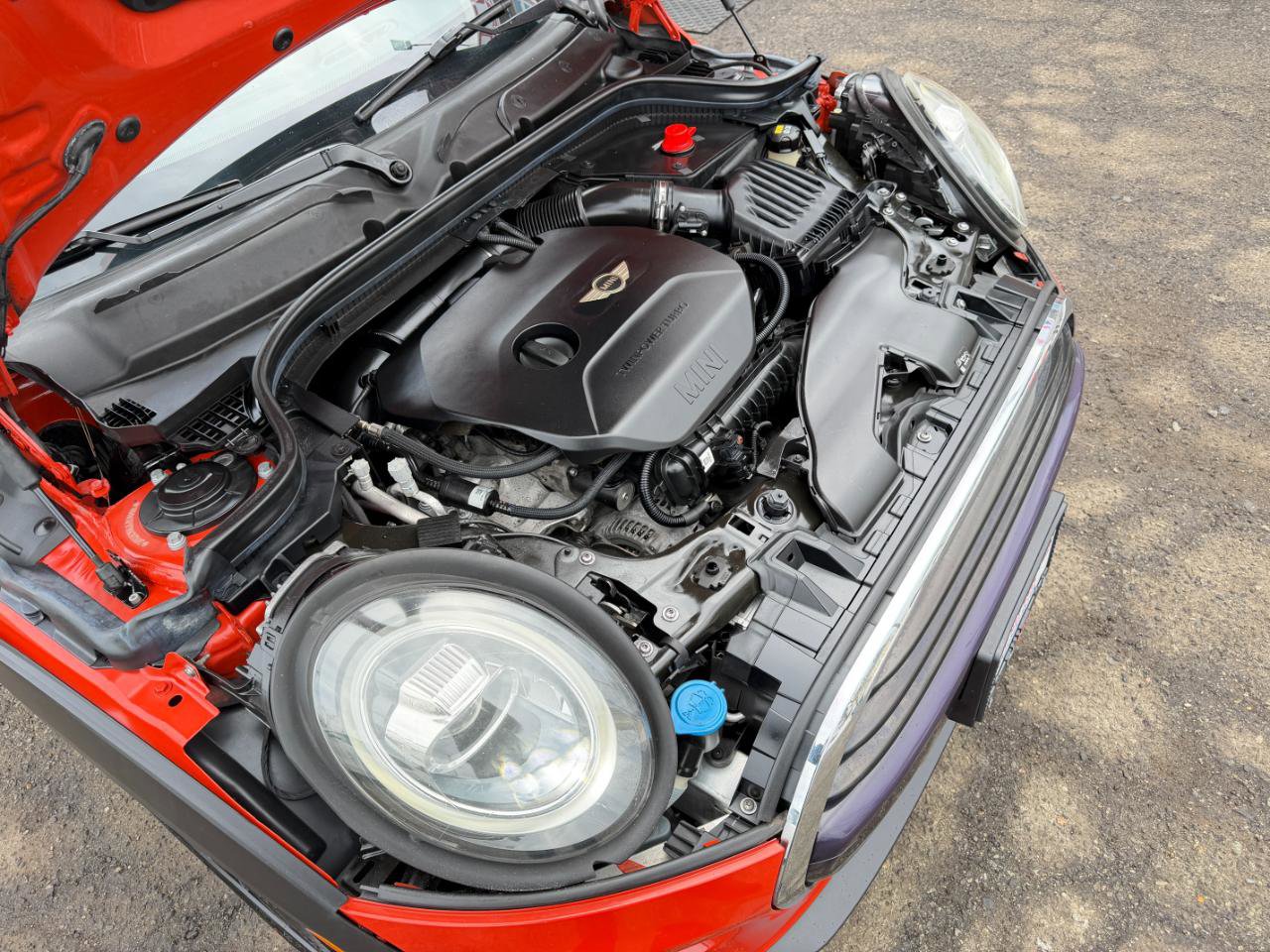 Used 2019 MINI Cooper 2-Door Hardtop w/ Storage Package image 73