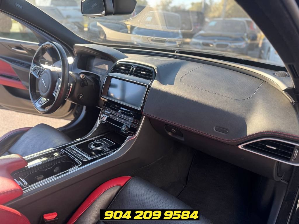 Used 2018 Jaguar XE S AWD/4WD image 28